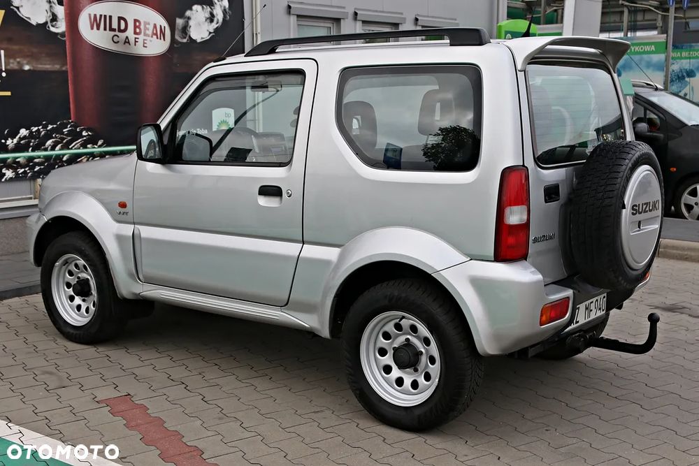 Suzuki Jimny - 22