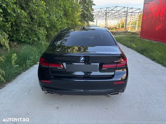 BMW Seria 5 520d AT MHEV - 3