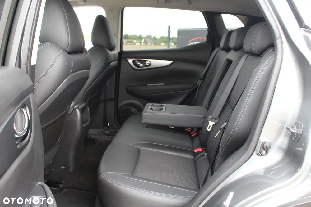 Nissan Qashqai 1.3 DIG-T Tekna+ - 21