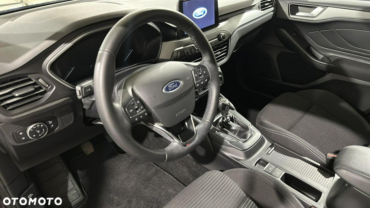 Ford Focus - 11