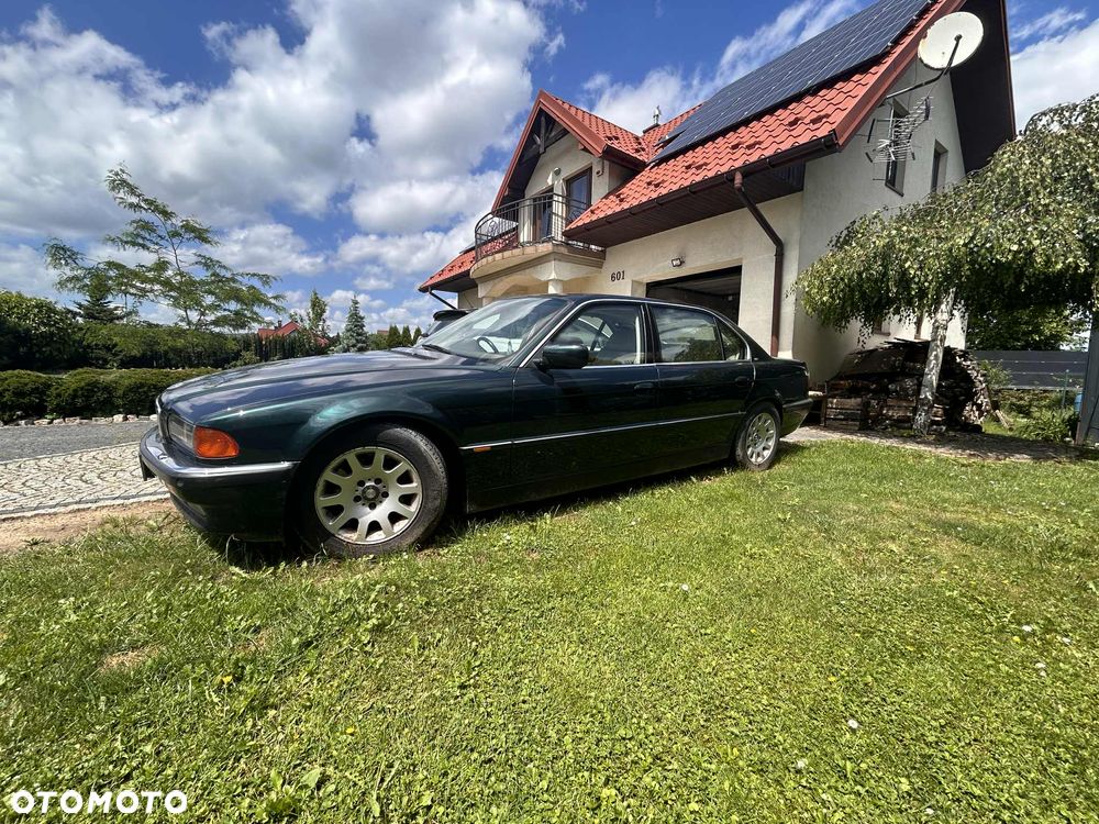 BMW Seria 7 750iL - 7