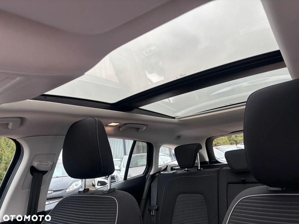 Ford Focus 1.5 EcoBoost Titanium - 21