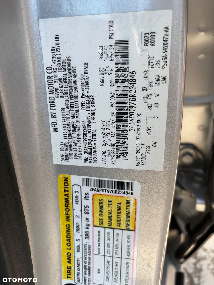 Ford Fusion - 17