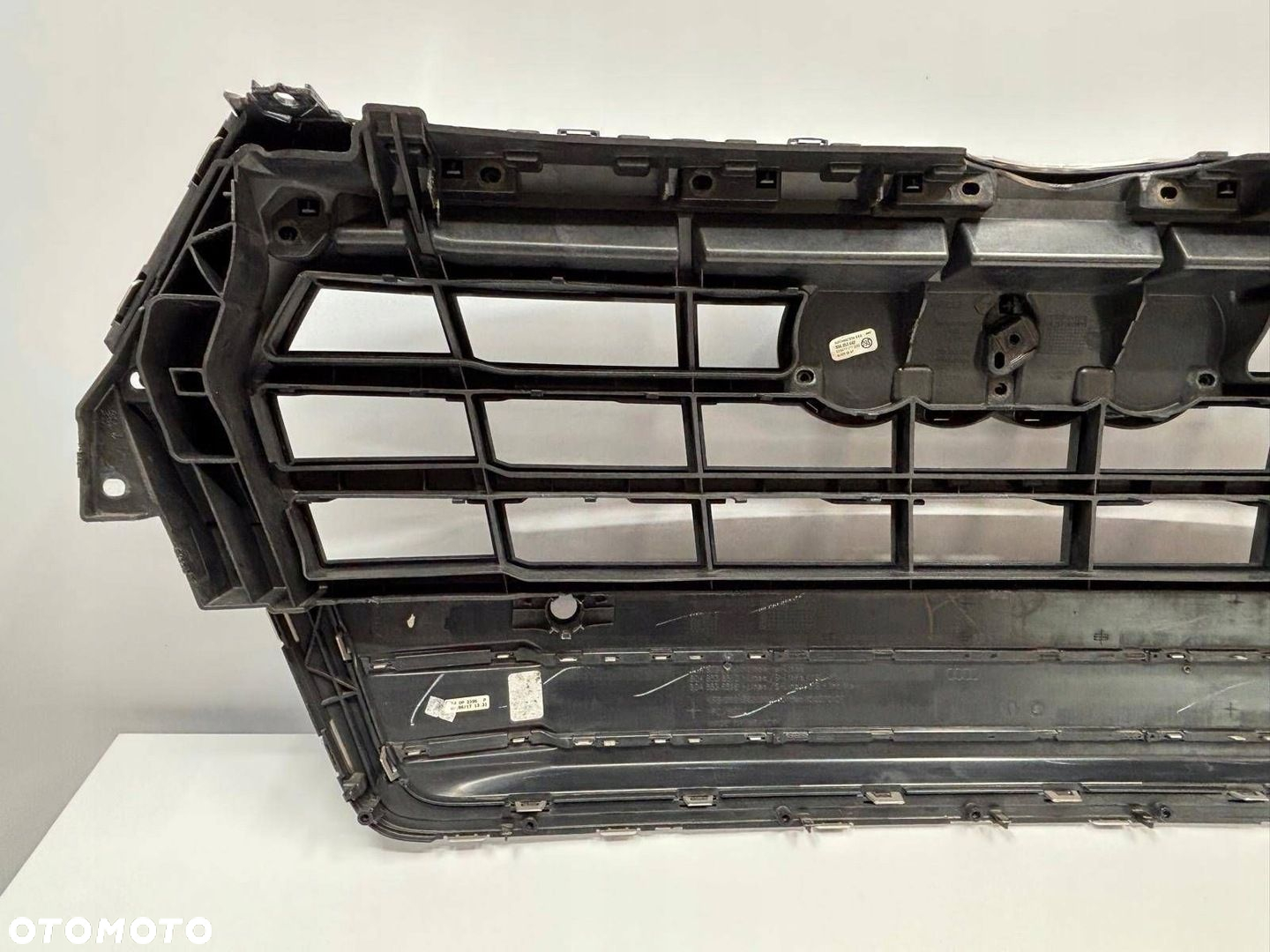 Audi Q5 80A S-Line Grill Atrapa Zderzaka 80A853651C - 9