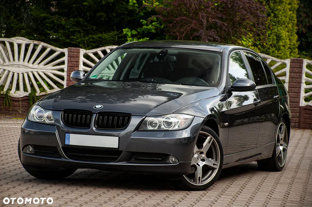 BMW Seria 3 318i Edition Sport - 2