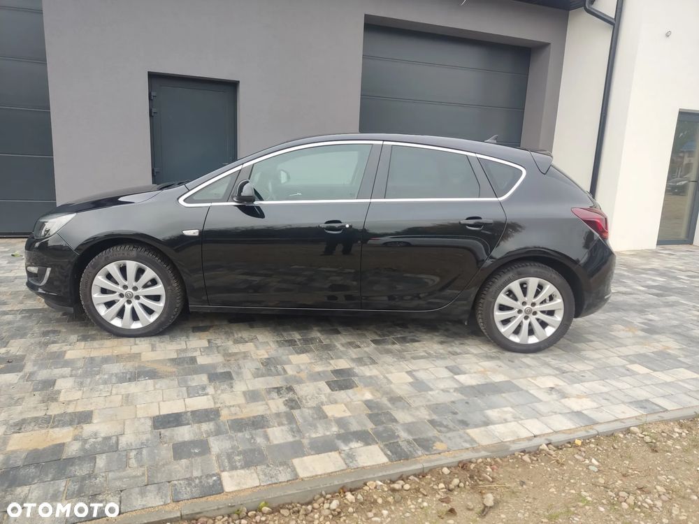 Opel Astra - 4