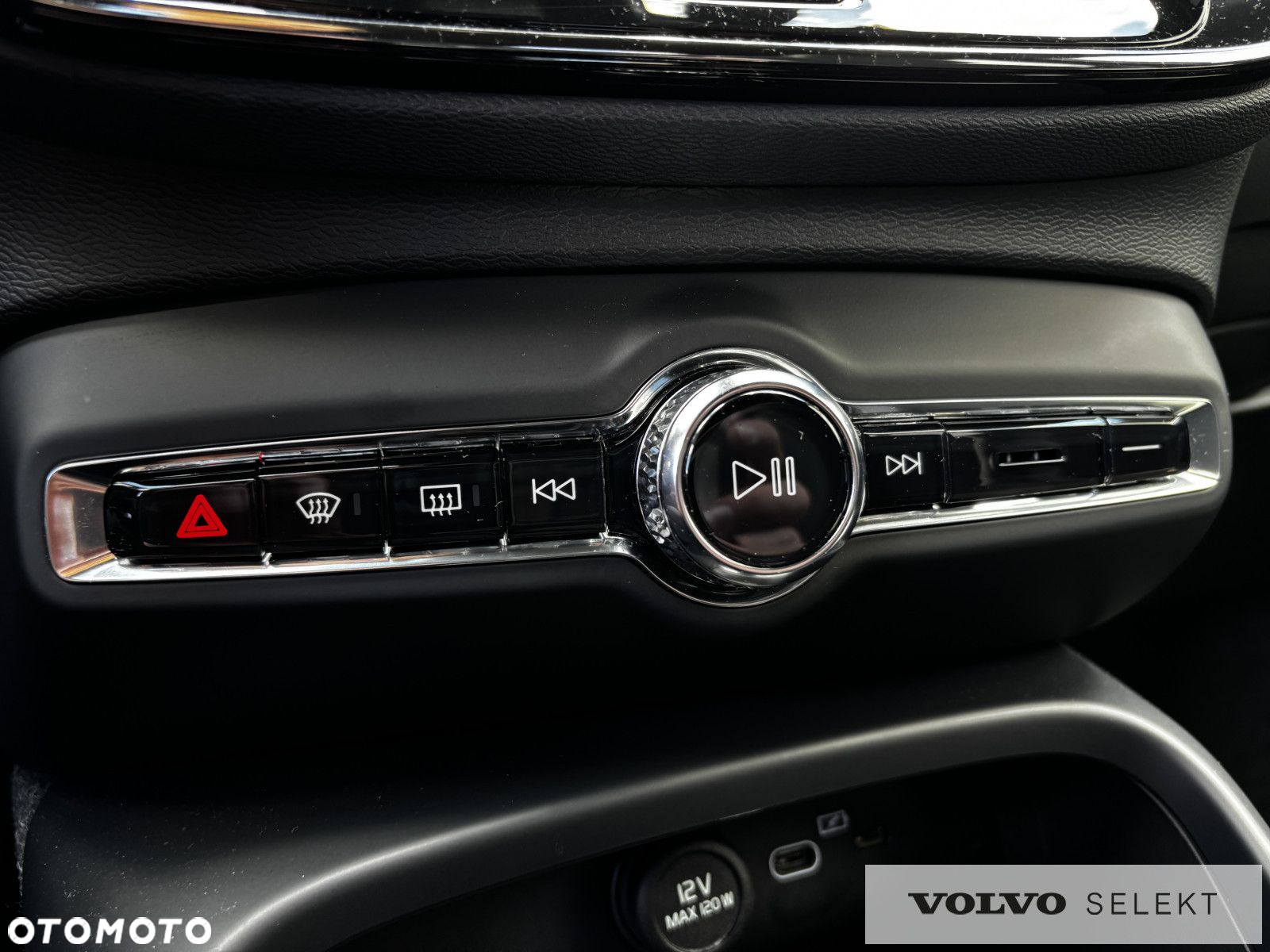 Volvo XC 40 - 21