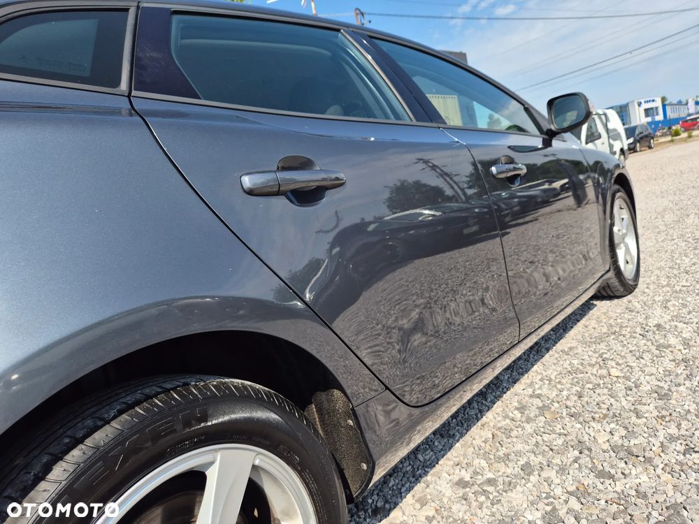 Volvo V40 D2 Momentum - 22