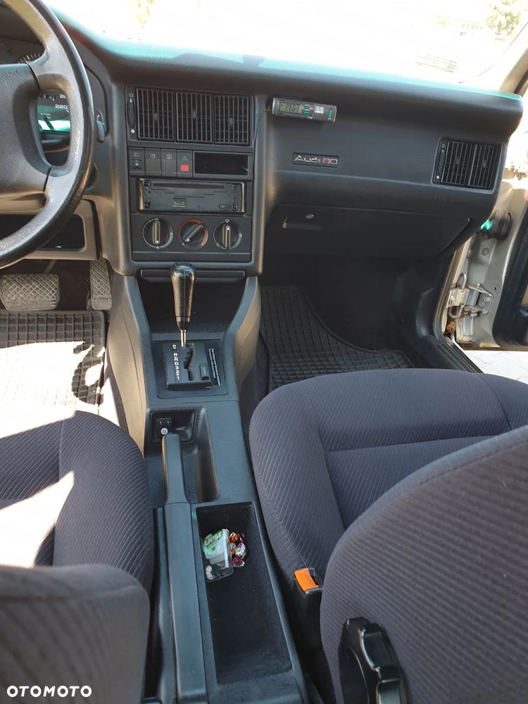 Audi 80 2.0 E - 9