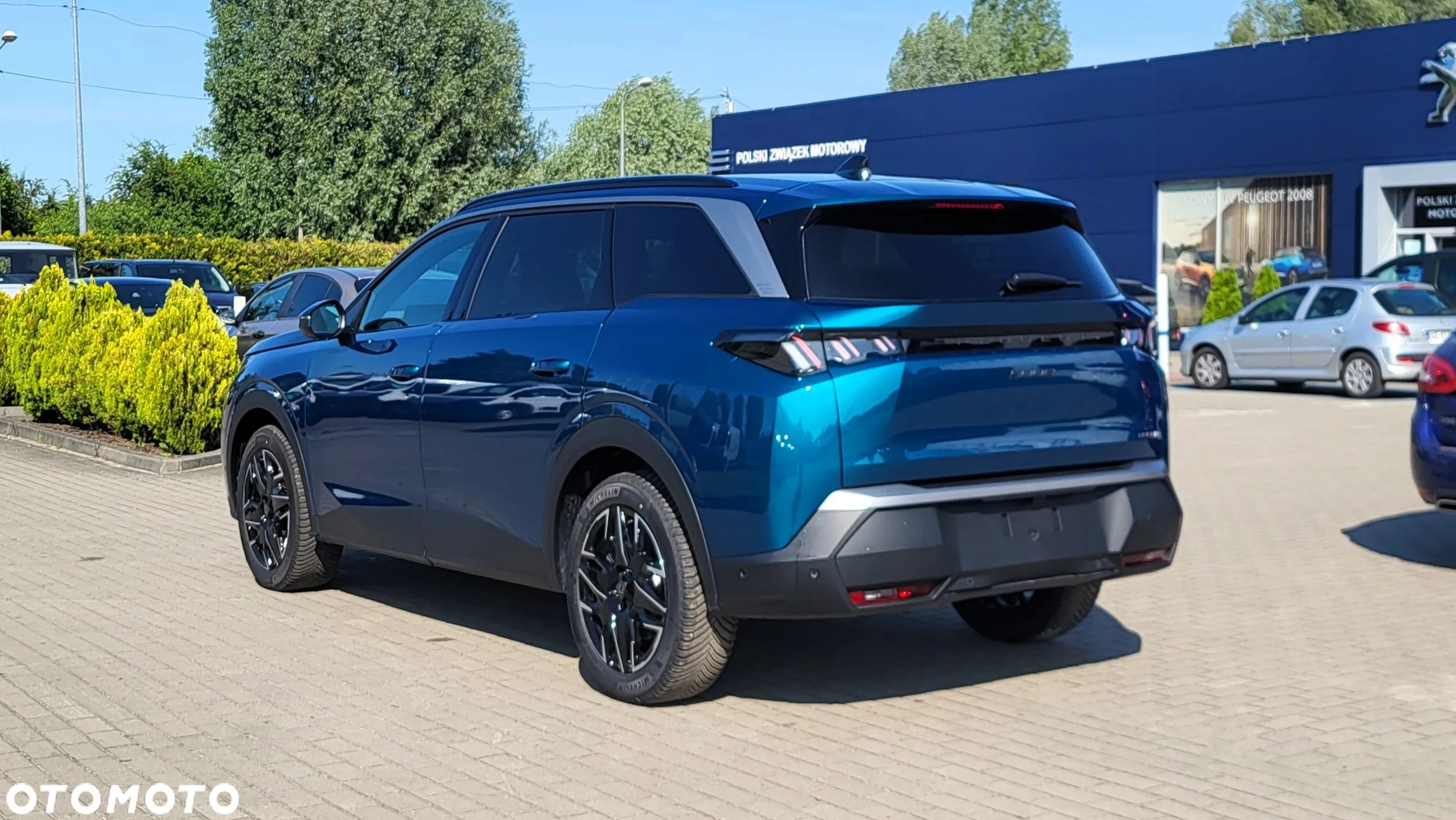 Peugeot 5008 1.2 PureTech mHEV Allure Pack S&S e-DCS6 - 7
