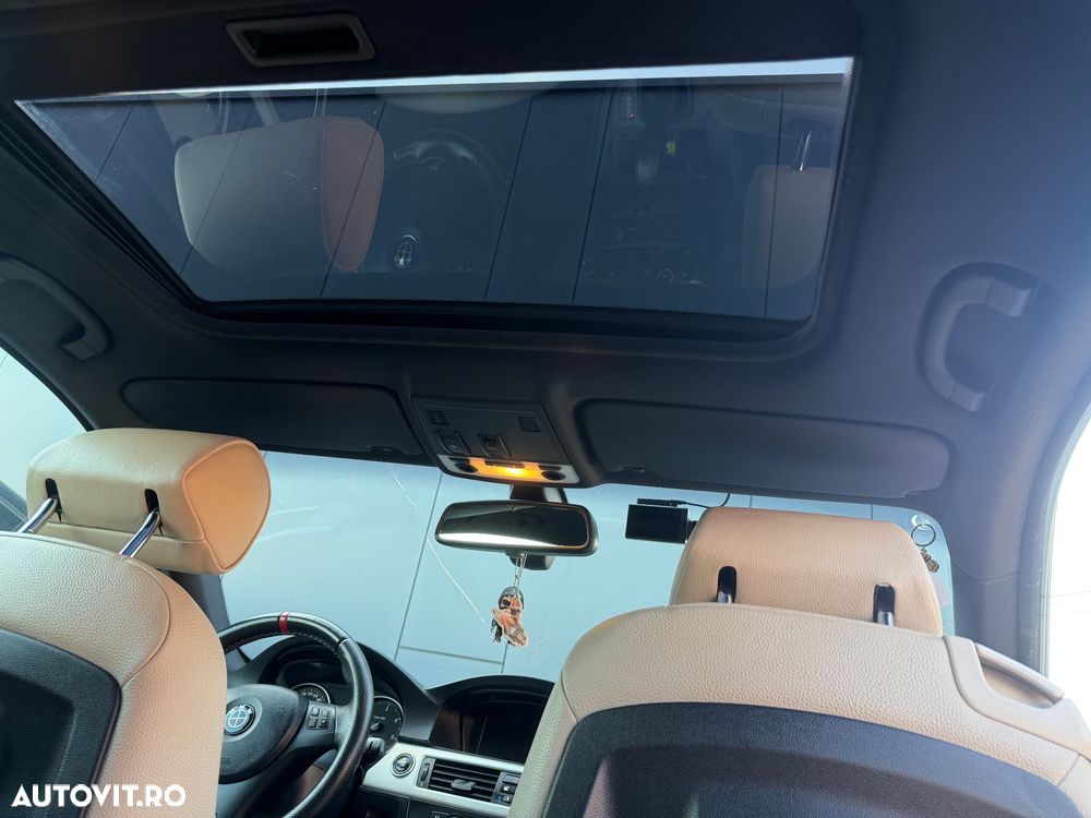 BMW Seria 3 330d - 10