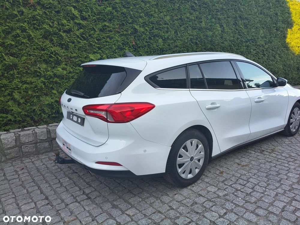 Ford Focus - 4