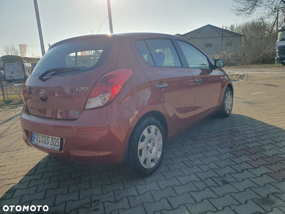 Hyundai i20 1.1 CRDi Trend - 3