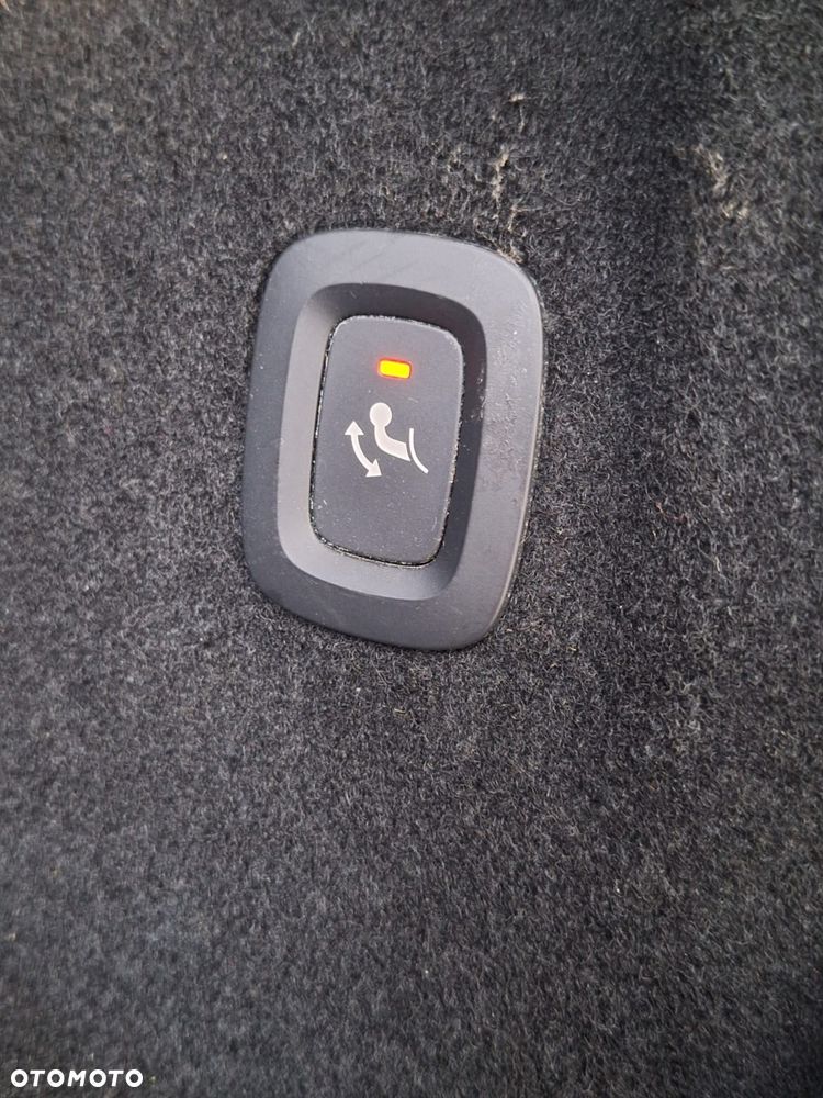 Volvo XC 60 - 35