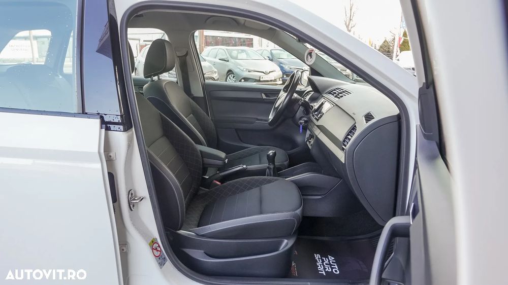 Skoda Fabia - 22