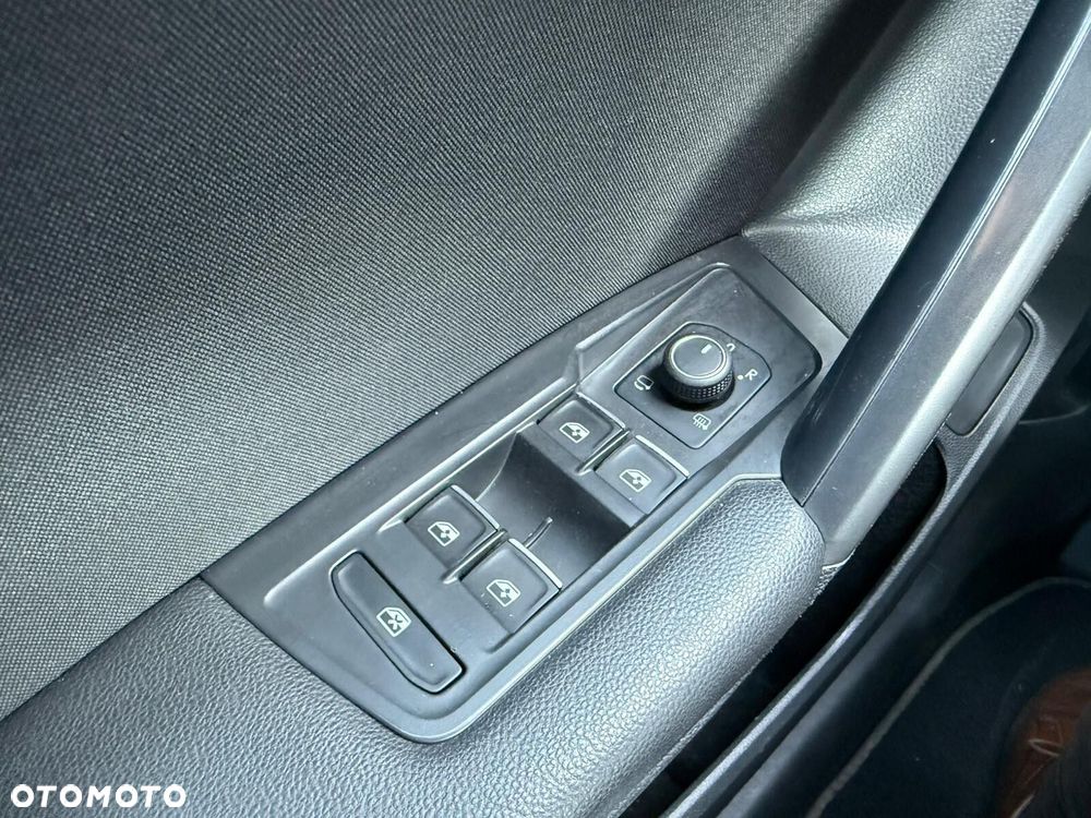 Volkswagen Tiguan Allspace 2.0 TDI SCR Highline DSG - 35