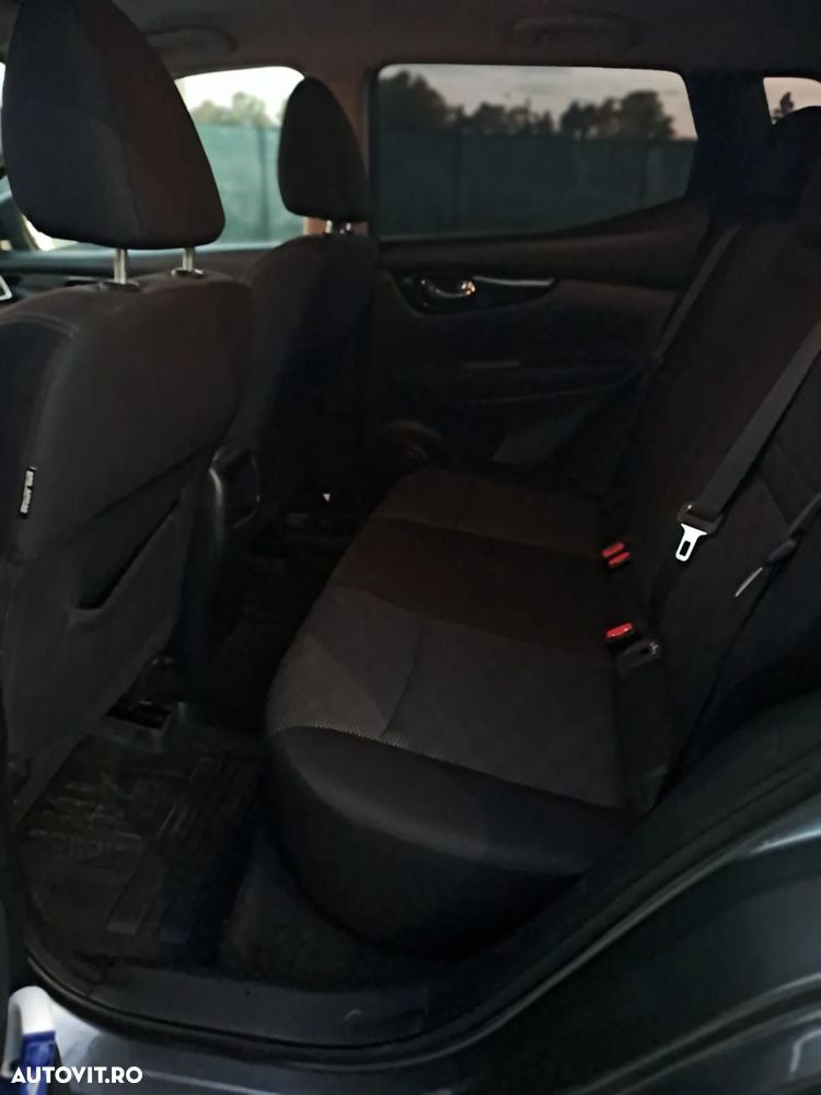 Nissan Qashqai 1.6 DCI Start/Stop N-Connecta - 6