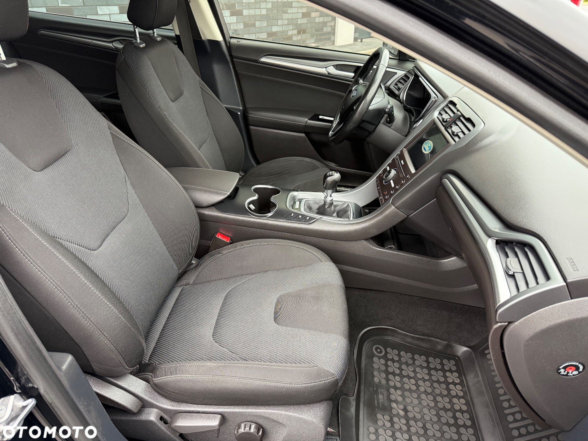 Ford Mondeo 2.0 TDCi Gold Edition - 10