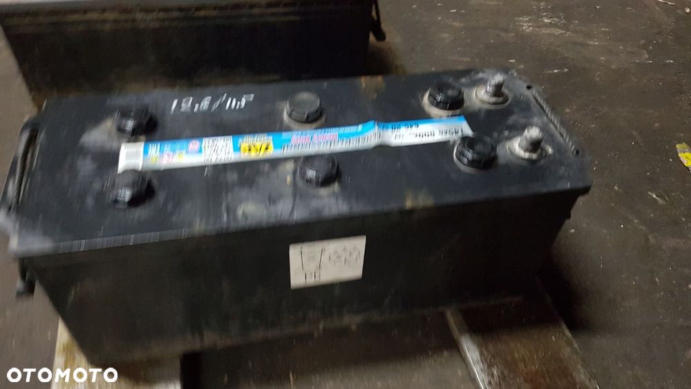 AKUMULATOR 12V 145 Ah 800A - 2