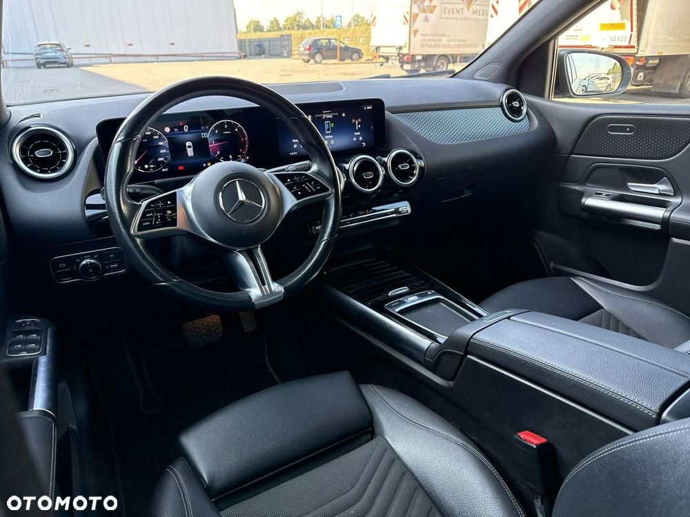 Mercedes-Benz Klasa B 220 d Progressive 8G-DCT - 13
