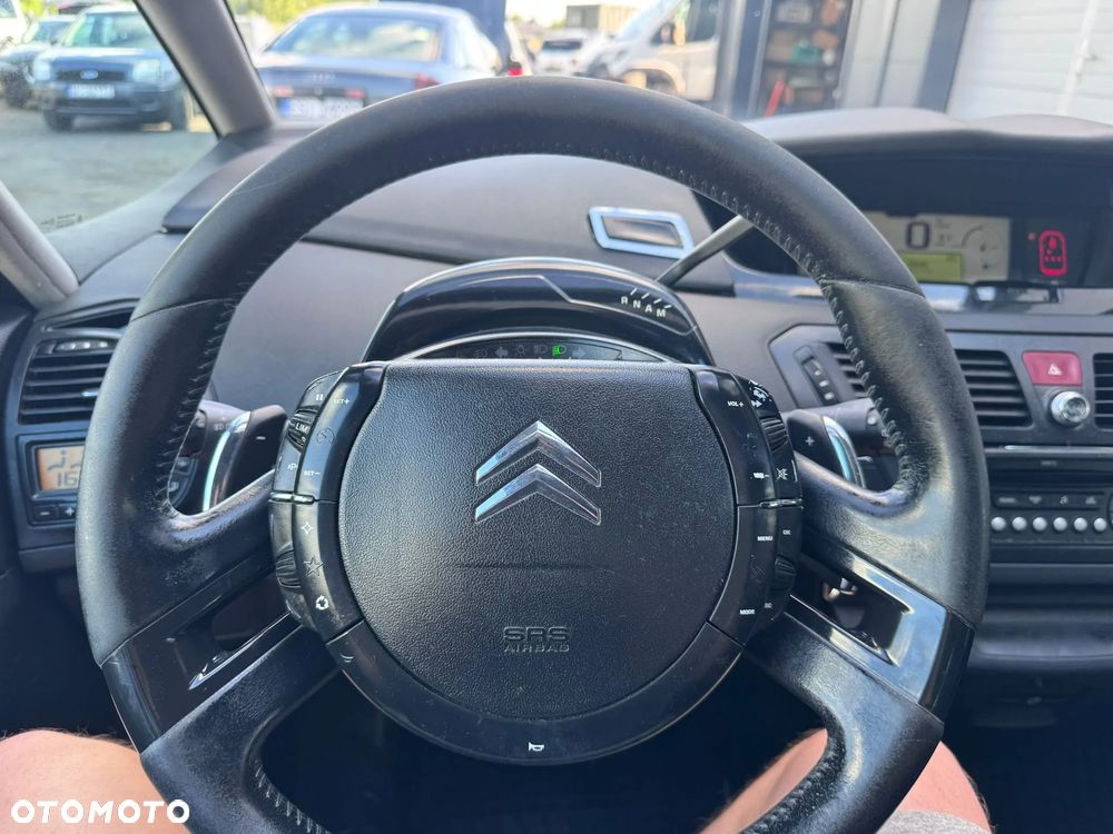 Citroën C4 Picasso 2.0 HDi Exclusive - 19
