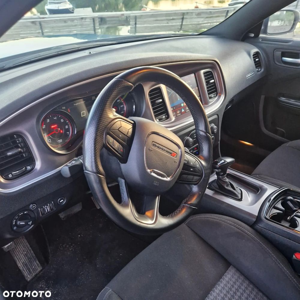 Dodge Charger 3.6 GT - 4