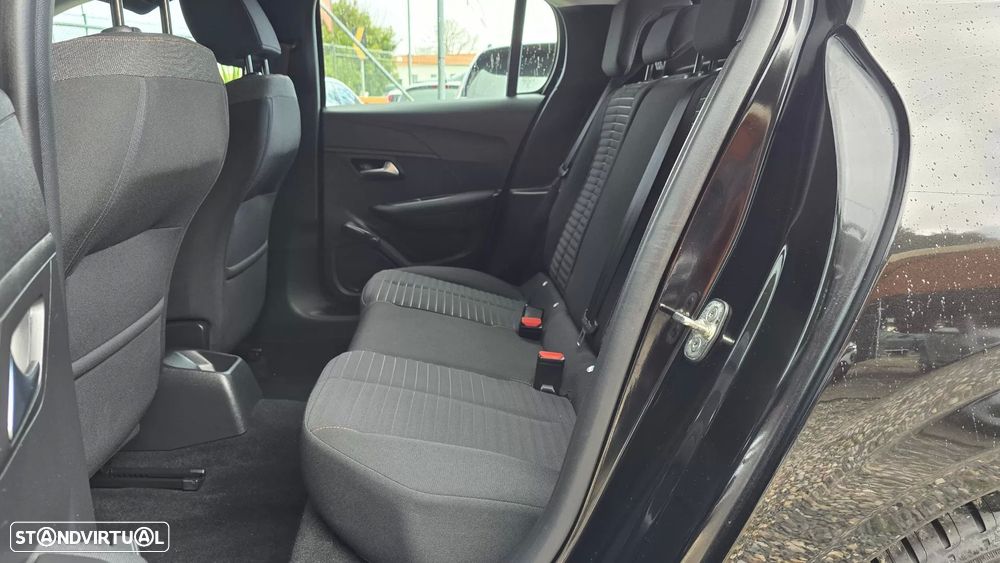 Peugeot 208 1.2 PureTech Active Pack - 16