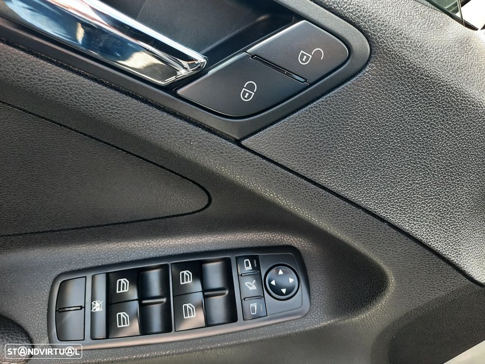 Mercedes-Benz ML 320 CDI - 8