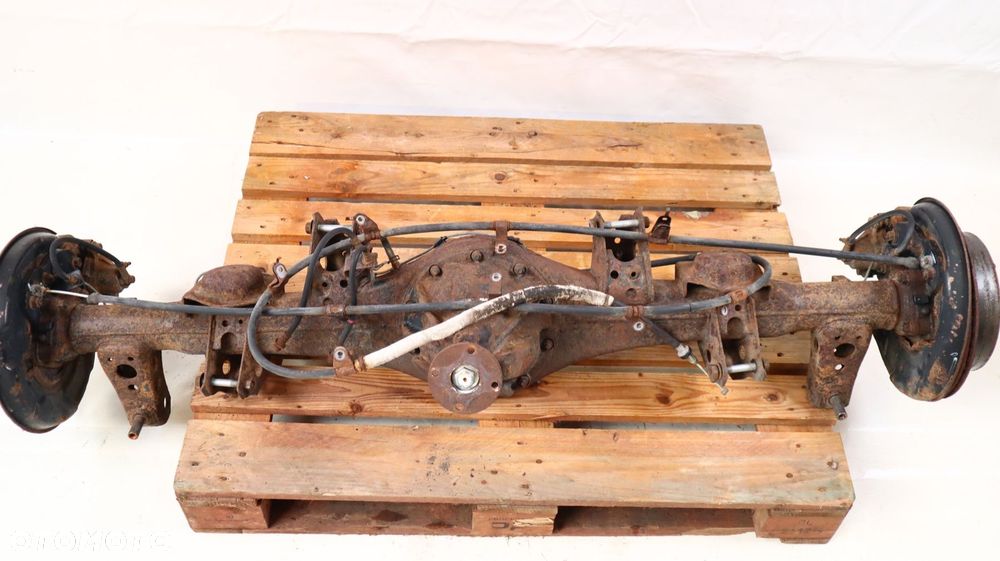 TOYOTA LAND CRUISER 200 4.5 V8 08- DYFER MOST TYŁ - 2