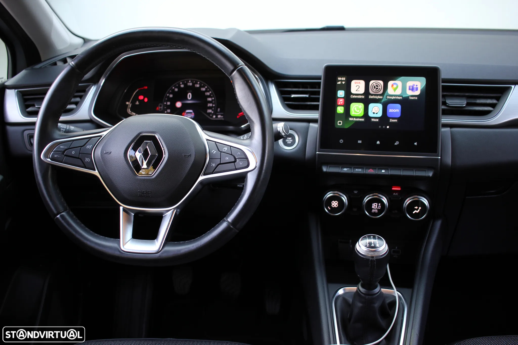 Renault Captur 1.0 TCe Exclusive - 24