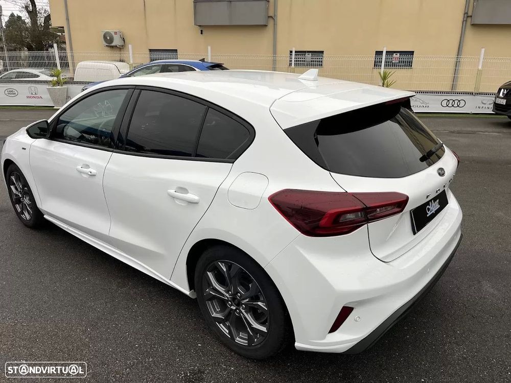 Ford Focus 1.0 EcoBoost MHEV ST-Line X Aut. - 56