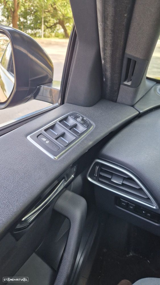 Jaguar F-Pace 2.0 i4D Prestige Aut. - 22