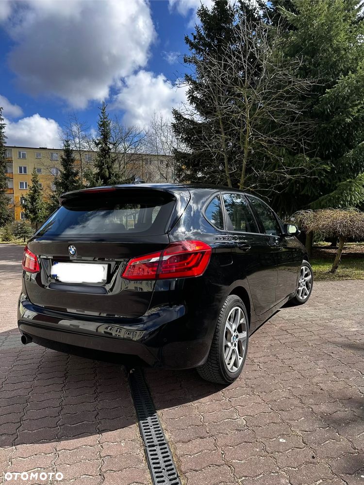 BMW Seria 2 218d - 6