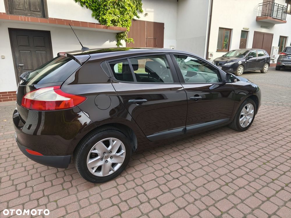 Renault Megane 1.6 16V 100 TomTom Edition - 10