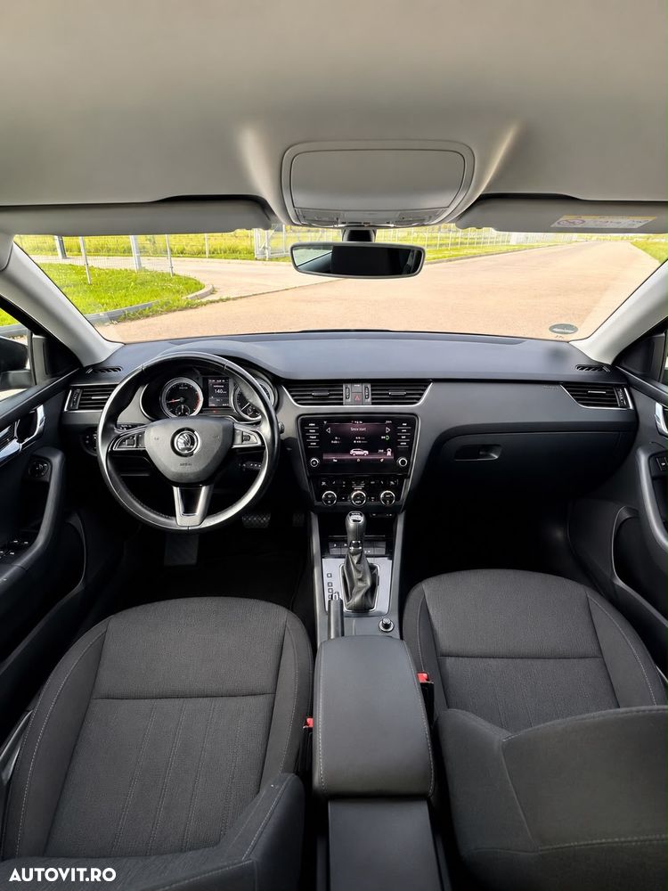 Skoda Octavia 1.5 TSI DSG Style - 9