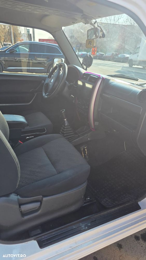 Suzuki Jimny 1.3 JLX - 5