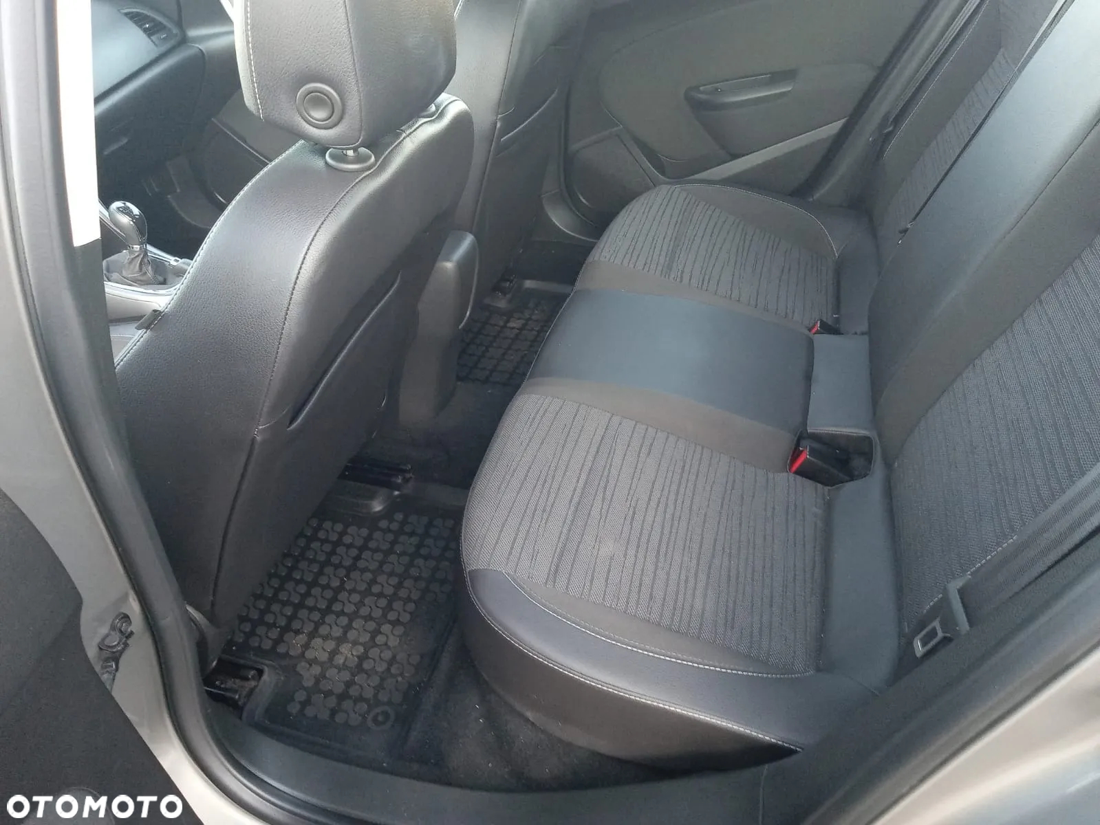 Opel Astra IV 1.6 Energy EU6 - 11