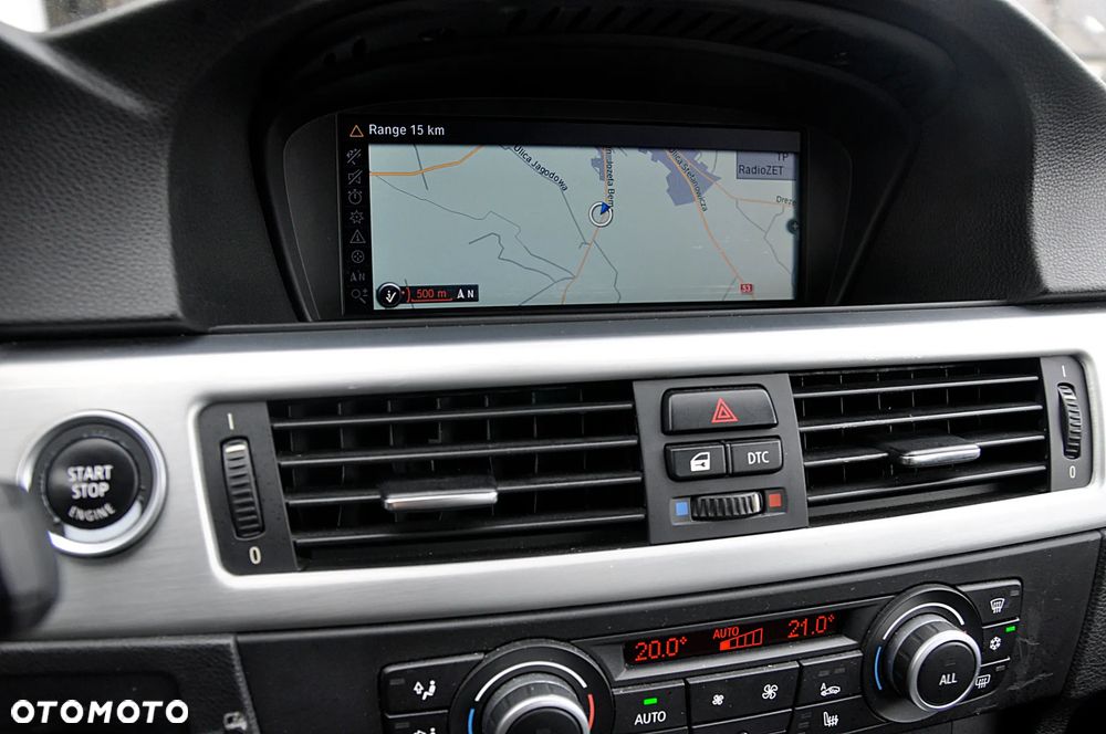 BMW Seria 3 318i Edition Sport - 12