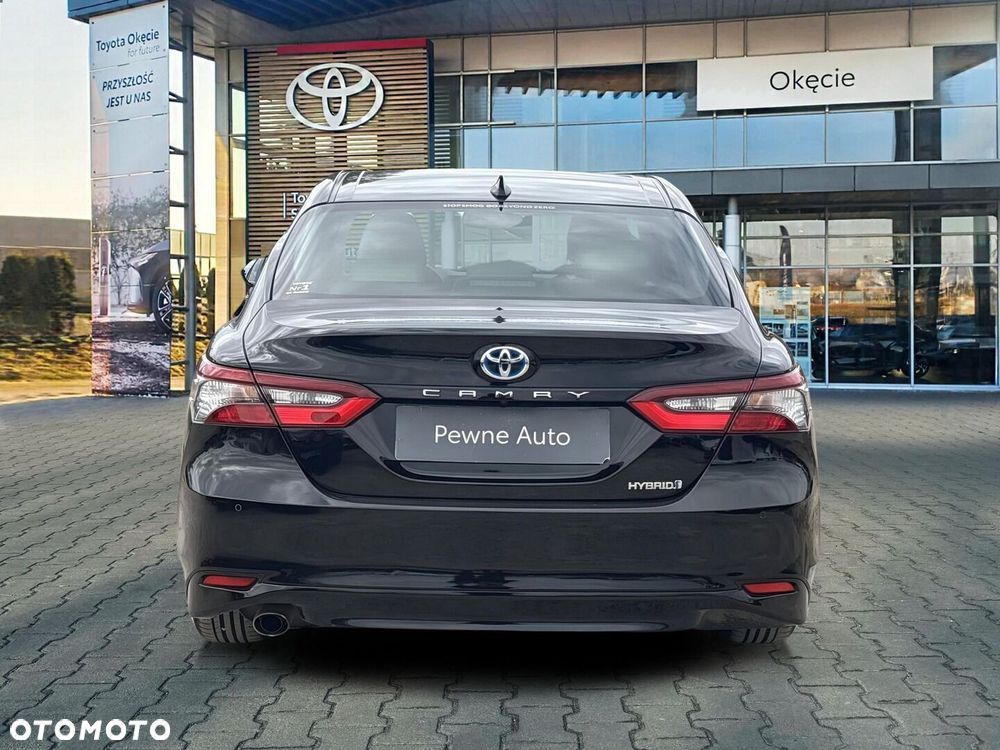 Toyota Camry 2.5 Hybrid Comfort CVT - 4