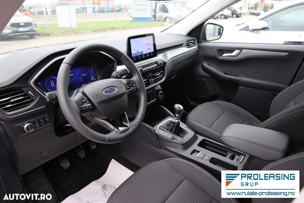 Ford Kuga - 8