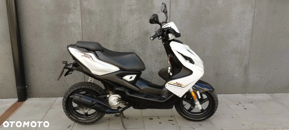 Yamaha Aerox - 1