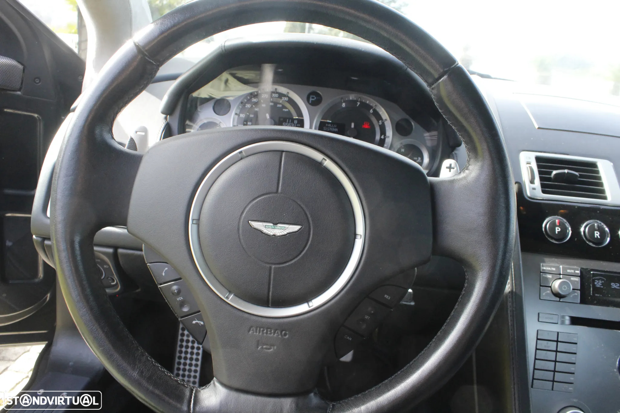 Aston Martin DB9 Coupe Touchtronic - 29