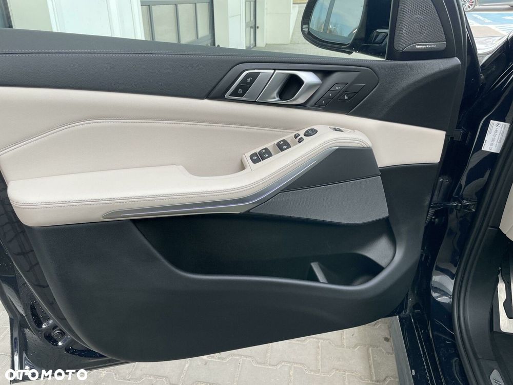 BMW X5 - 12