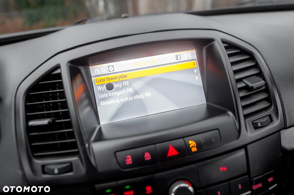 Opel Insignia 2.0 Turbo 4x4 Cosmo - 27