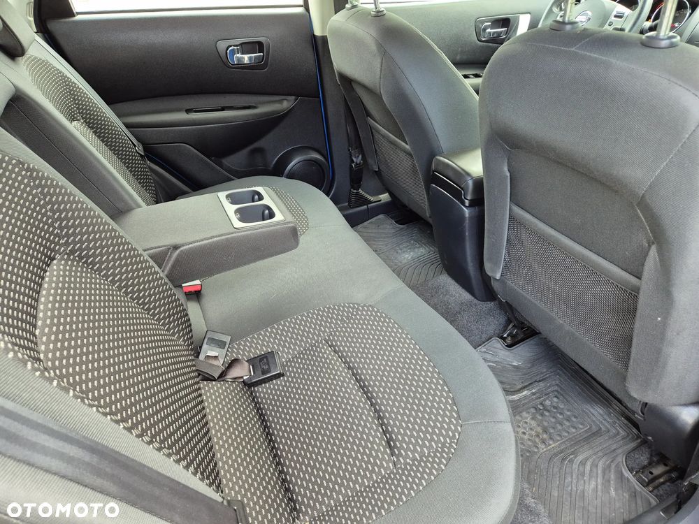 Nissan Qashqai 1.6 visia - 16