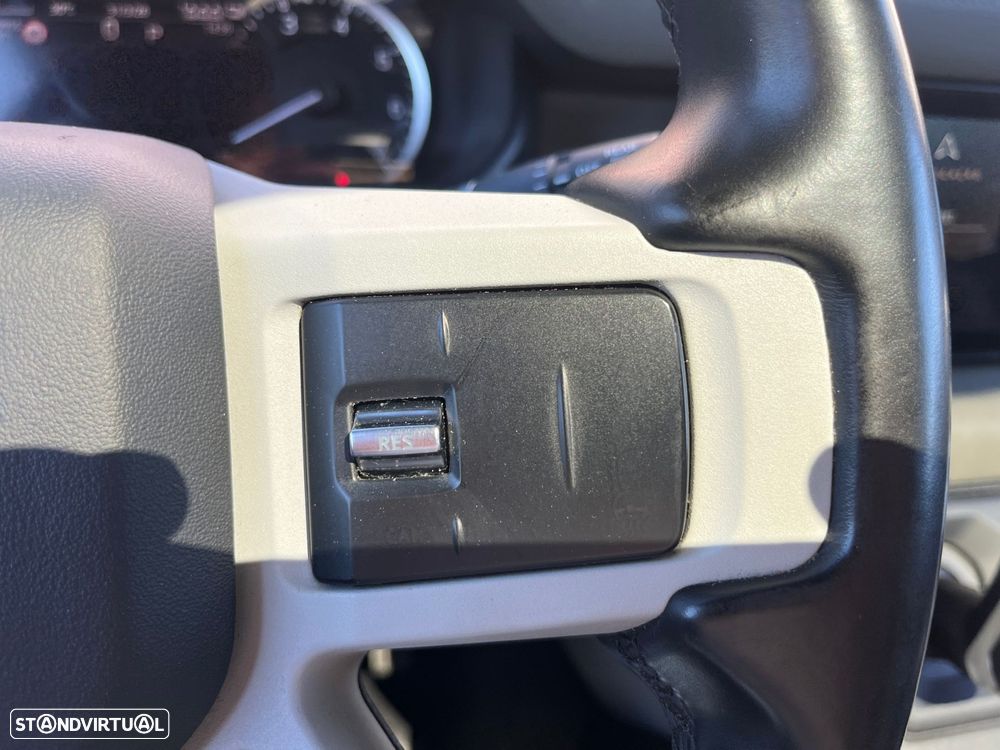 Land Rover Defender 2.0 P400e 110 AWD SE - 21