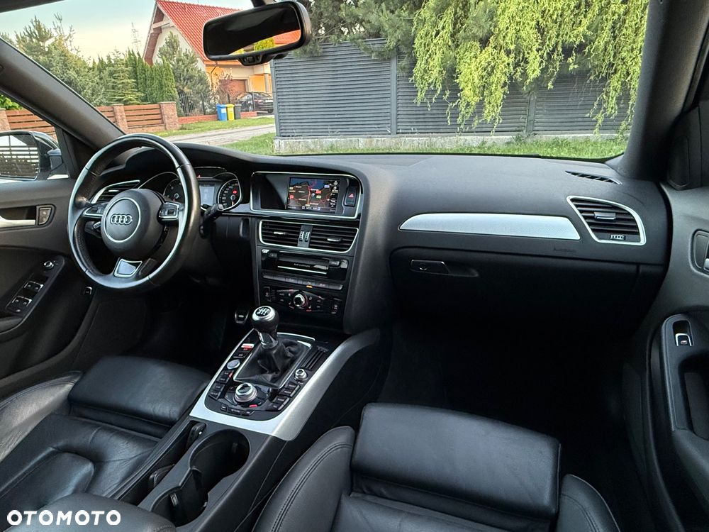 Audi A4 Avant 2.0 TDI DPF clean diesel S line Sportpaket - 7