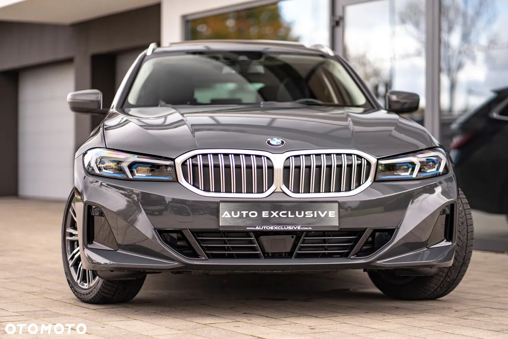 BMW Seria 3 320d xDrive Luxury Line - 4