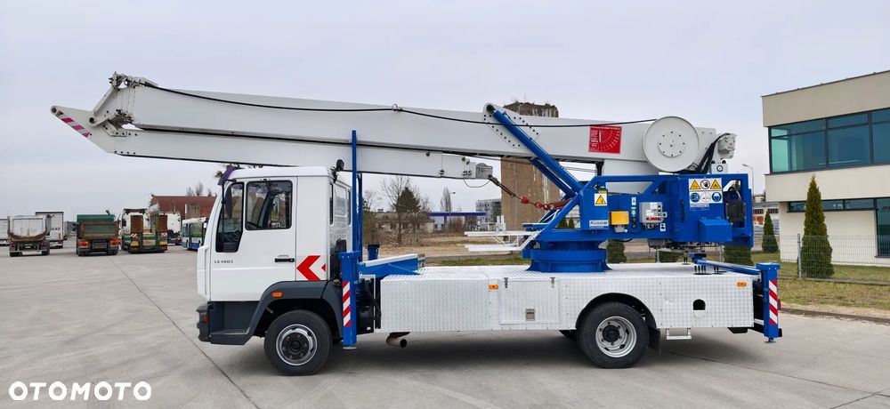 MAN L2000 Dźwig Dekarski Klaas K 28-34 2002r. Żuraw Ciesielski - 9