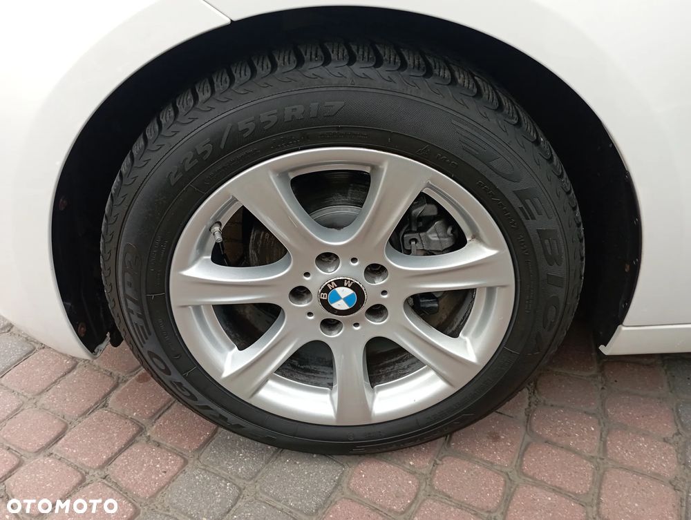 BMW Seria 3 318d Advantage - 28